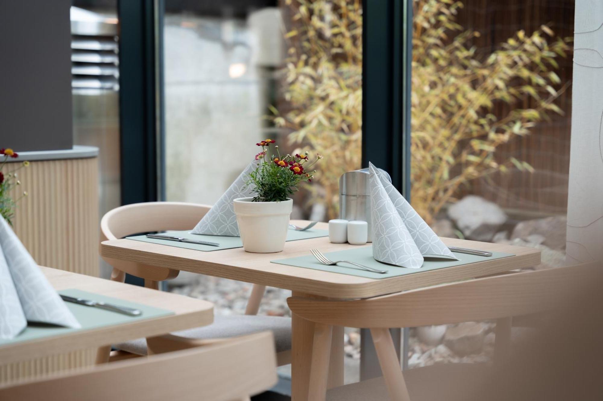 Designhotel Am Stadtgarten Fryburg Bryzgowijski Zewnętrze zdjęcie