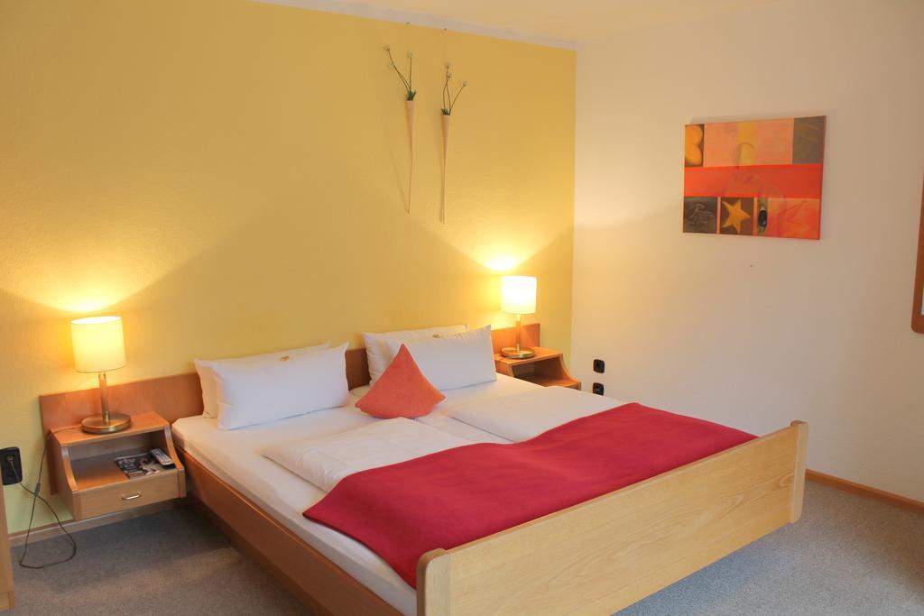 Designhotel Am Stadtgarten Fryburg Bryzgowijski Pokój zdjęcie